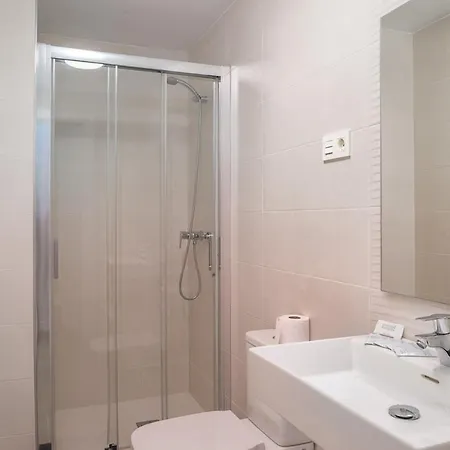 Apartament Polux Beach Apartment